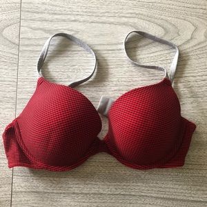 NWOT Victoria's Secret push up plunge cotton bra